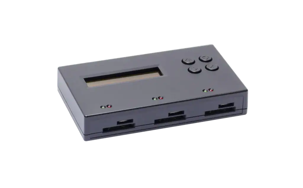 sd-duplicator-u-reach-1-to-2-standalone-sd-microsd-flash-memory-drive-card-duplicator-2_1024x1024 The U-Reach 1 to 2 SD/microSD Memory Card Duplicator and Sanitizer is a rectangular black device with an LCD screen, four round buttons, indicator lights, and three USB ports—perfect for duplicating microSD cards. Shown against a white background.